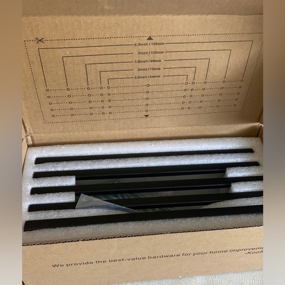 Wide Foot Cabinet Bar Pull - Black Modern Solid Handle, 6.3 Inch/160mm Screw Sp - Picture 5 of 5